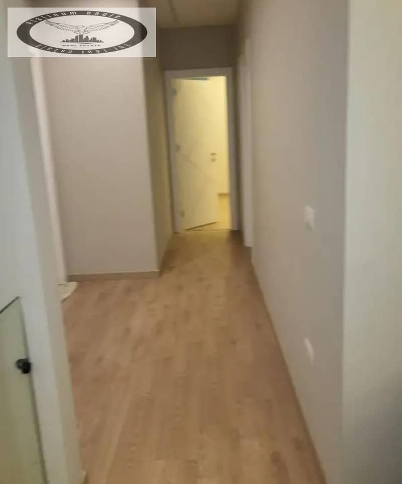 7 aa0df45a-b5c5-4254-9cba-402e39e073e8. jpg