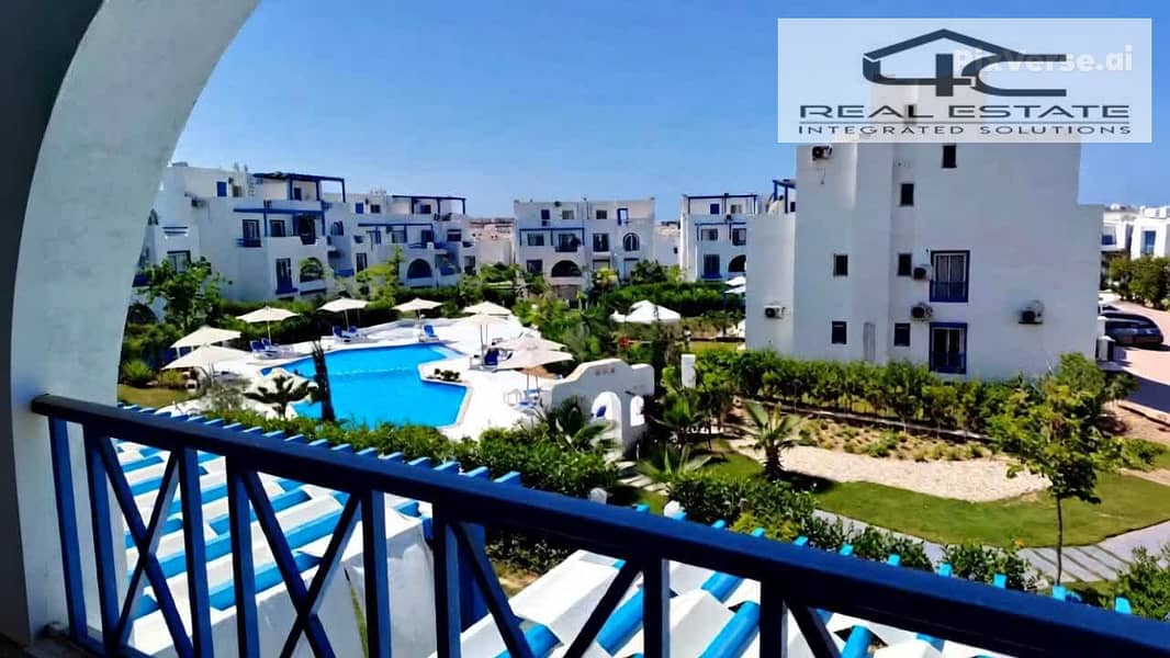 2 PixVerse_Image_Effect_prompt_enhance (12). jpg