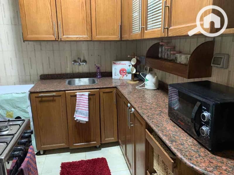 12 5430bbcc-9102-4b8c-8ff6-e1cb77a64853. jpg