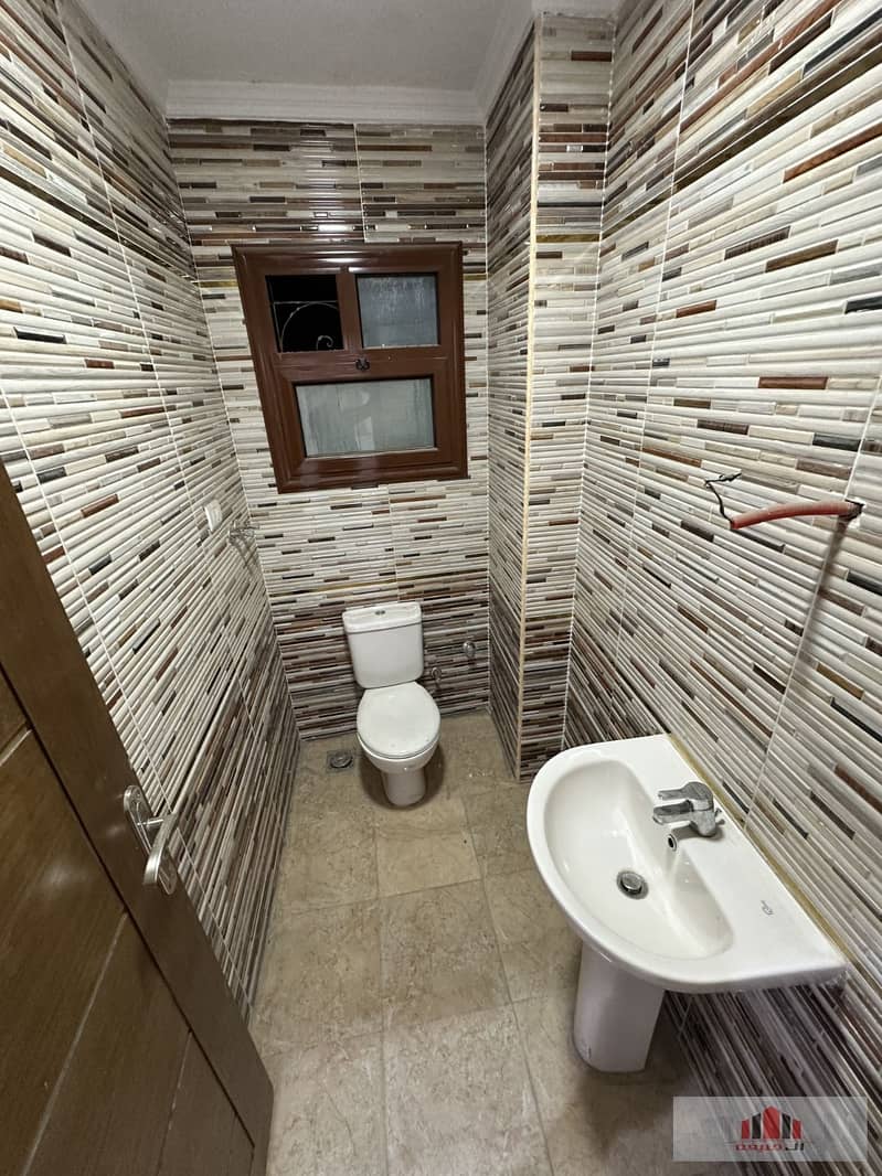 5 WhatsApp Image 2024-06-10 at 5.20. 39 PM (1). jpeg