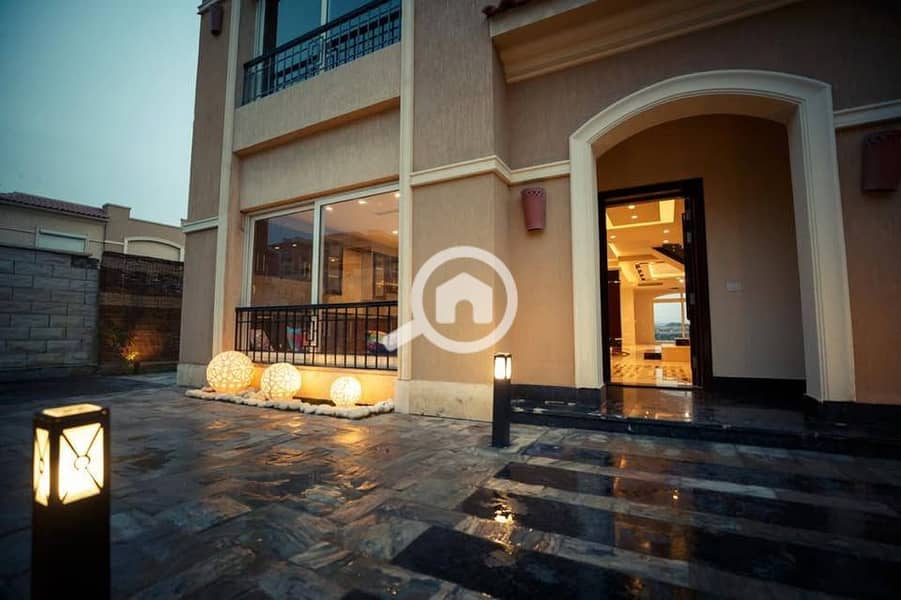 5 583207827_887382136979880_1612913135192874673_n. jpg