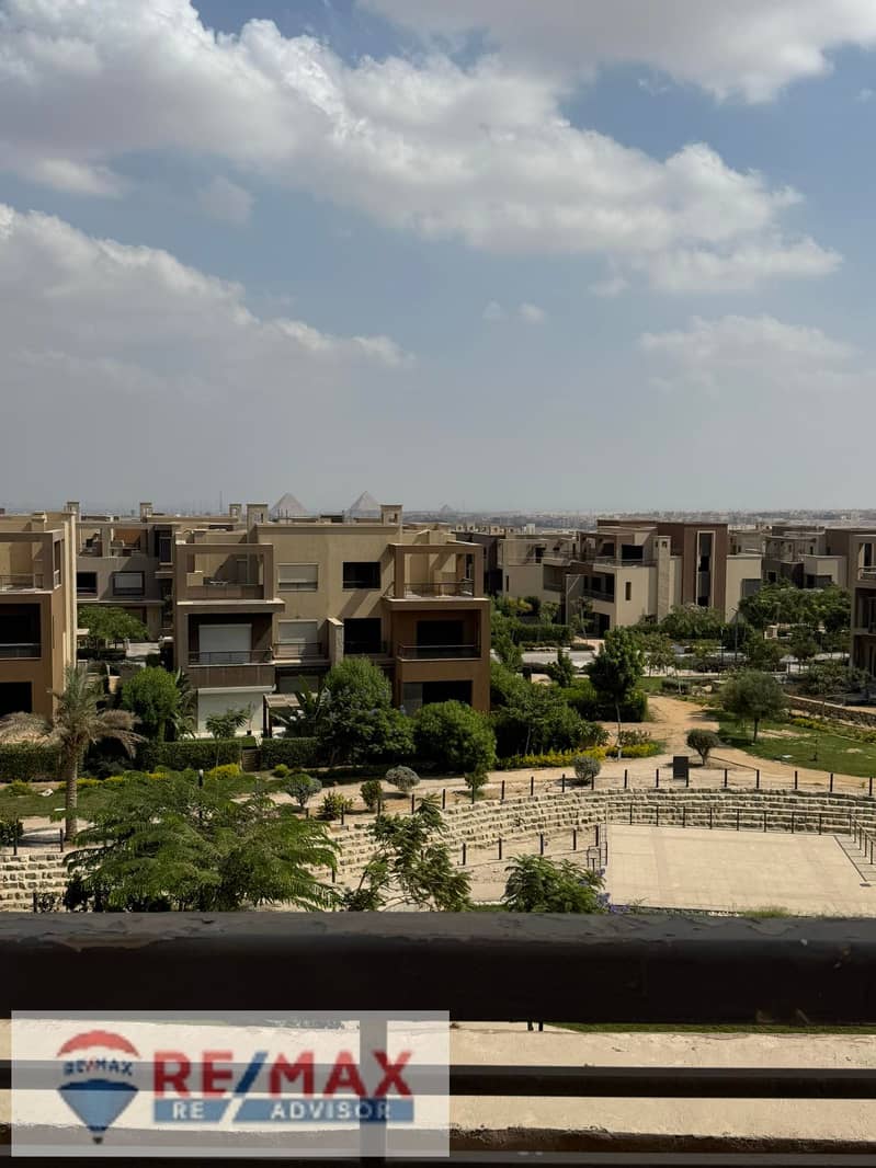 4 582206448_2191993301211441_8089880034333798211_n. jpg