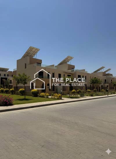 4 Bedroom Townhouse for Sale in Sheikh Zayed, Giza - IMG-20251117-WA0085. jpg 4 Bedroom Townhouse for Sale in Sheikh Zayed, Giza - IMG-20251117-WA0085. jpg