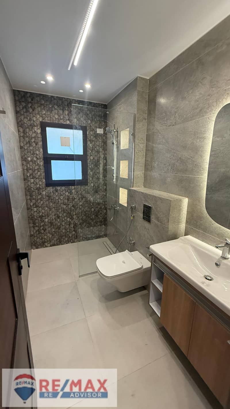 23 WhatsApp Image 2025-11-17 at 4.40. 03 PM (2). jpeg