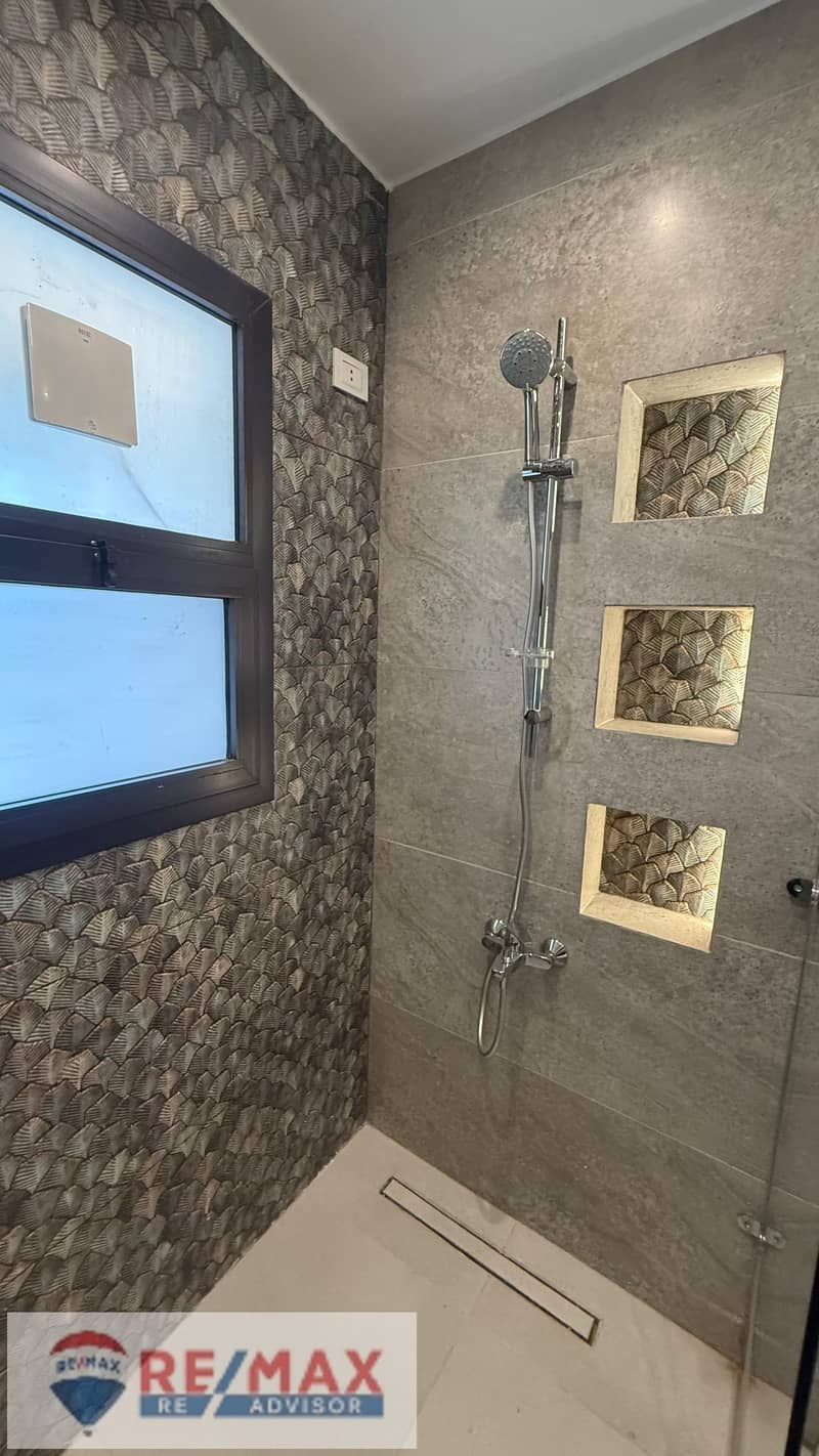 25 WhatsApp Image 2025-11-17 at 4.40. 03 PM (5). jpeg