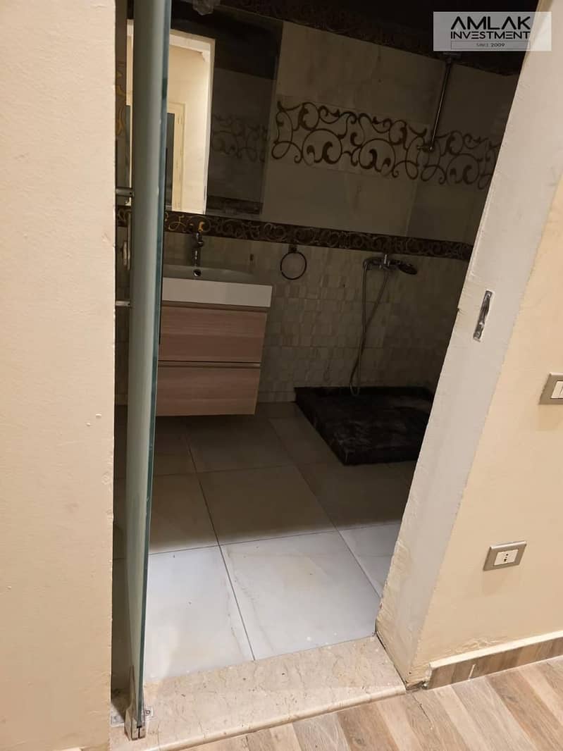 9 dab3099d-c73b-43d8-a2ac-e58e377e1321. jpeg