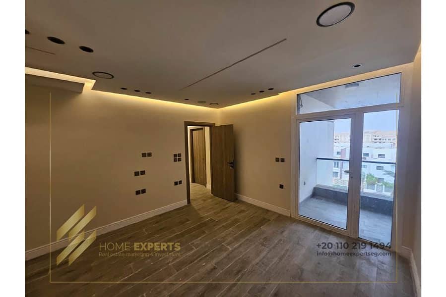 6 a4078cc4-9d6a-4e04-a6b5-09667b79f894. jpg