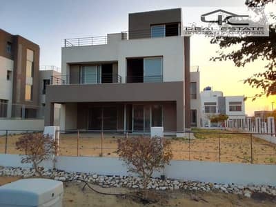 4 Bedroom Villa for Sale in New Cairo, Cairo - WhatsApp Image 2023-07-06 at 9.25. 46 AM (4). jpg 4 Bedroom Villa for Sale in New Cairo, Cairo - WhatsApp Image 2023-07-06 at 9.25. 46 AM (4). jpg