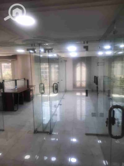 مکتب  للايجار في مصر الجديدة، القاهرة - 1000240455. jpg