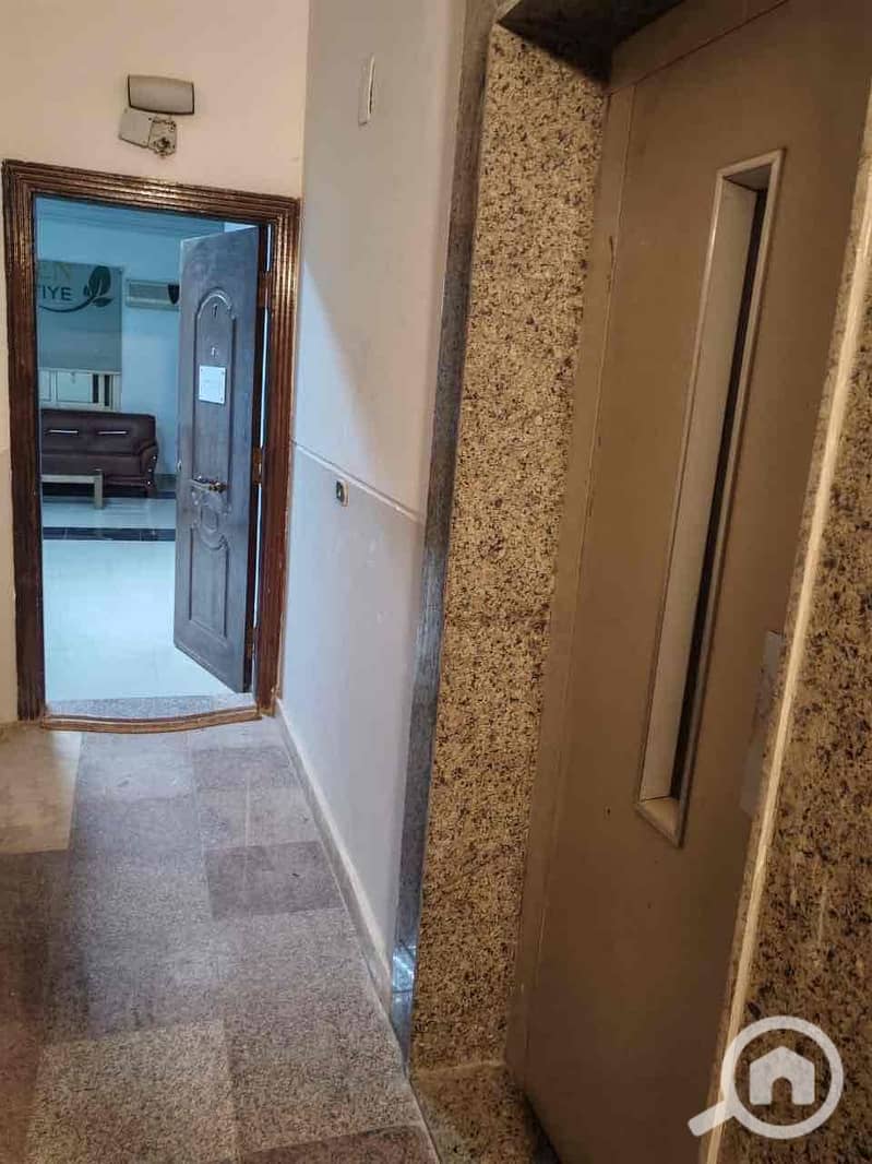 4 18eacad8-756a-4c9f-b3a5-40cdc436e097. jpg