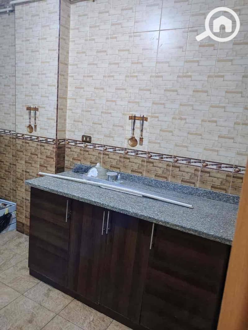 5 4d172e68-17bf-444d-a75a-05b39efd9832. jpg