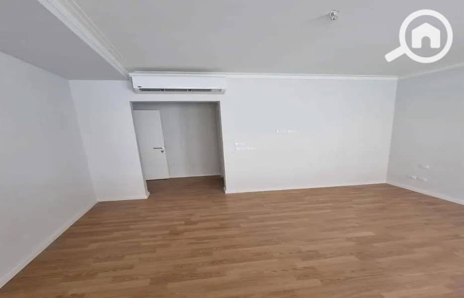 6 5247137-89320o_1400x900_1400x900. jpg