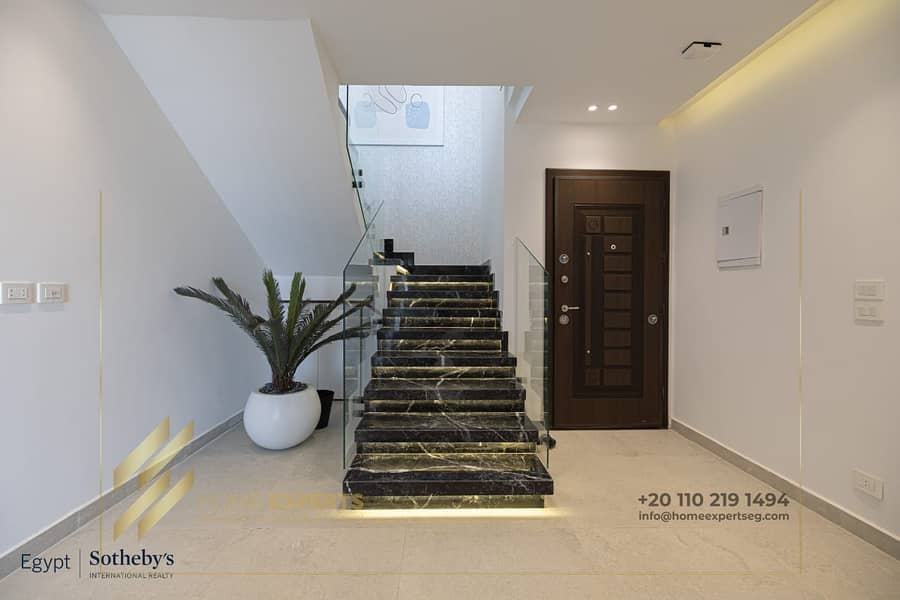 11 73b93029-7983-4c4b-ac59-17be7bda4b28. jpg