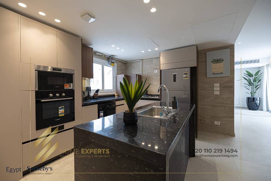 17 9f7a54f3-92c0-4f73-b6e4-d748e91f9785. jpg