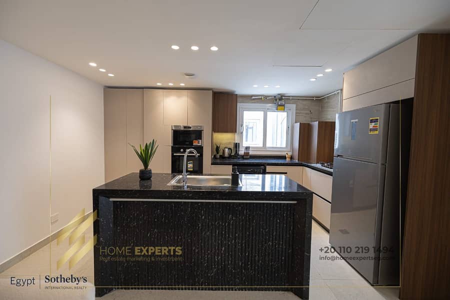 18 97e9c9c1-49d7-4801-bf14-3e3acfa42369. jpg