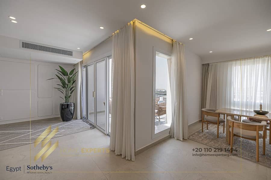 10 9d88ca1c-1ff0-46e7-99bf-faa1b11e5a87. jpg