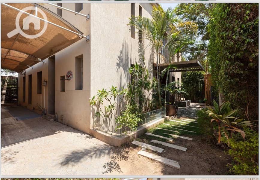 2 WhatsApp Image 2025-11-06 at 12.26. 05 PM. jpeg