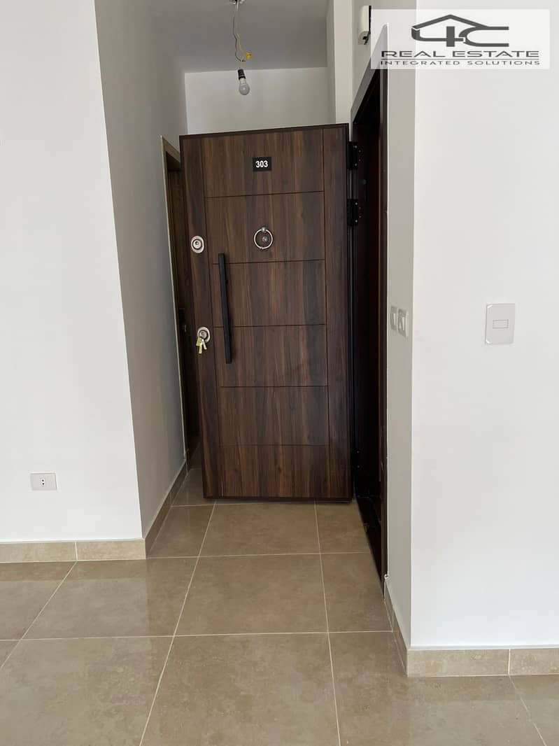 10 WhatsApp Image 2025-11-09 at 15.49. 27. jpeg