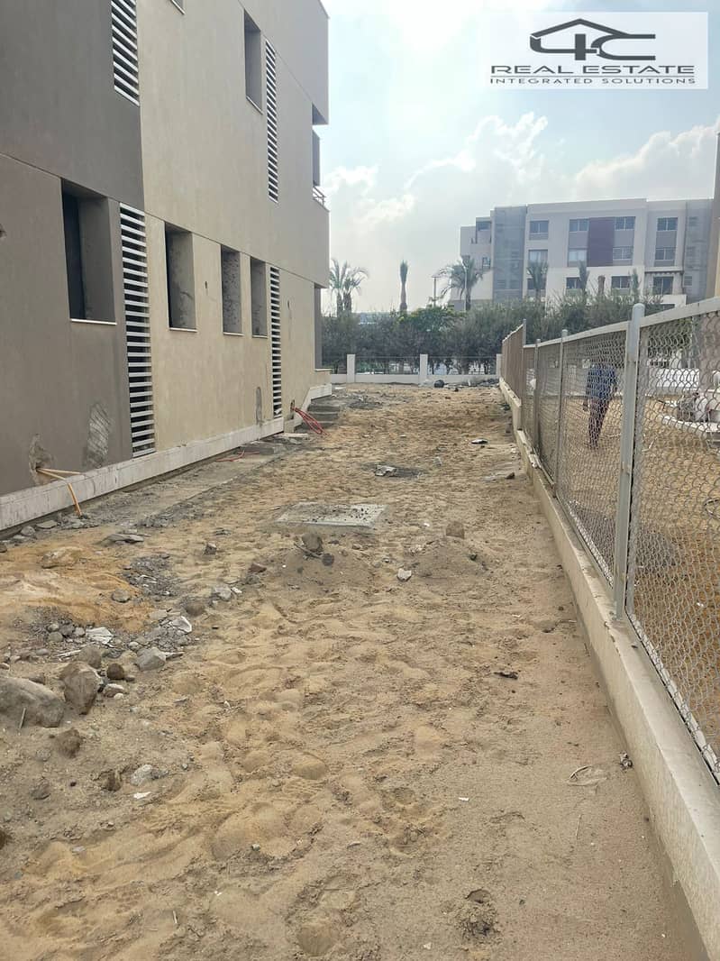 2 WhatsApp Image 2025-11-06 at 2.57. 38 PM (1). jpeg