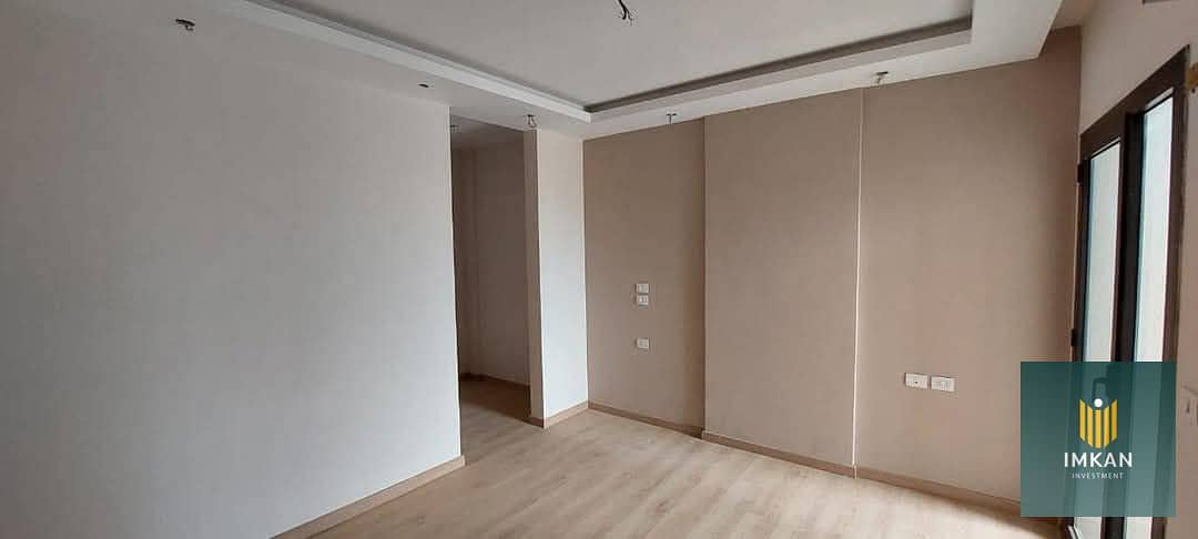 4 4876ce2d-c9a2-41b0-83d6-643250deee97. jpg