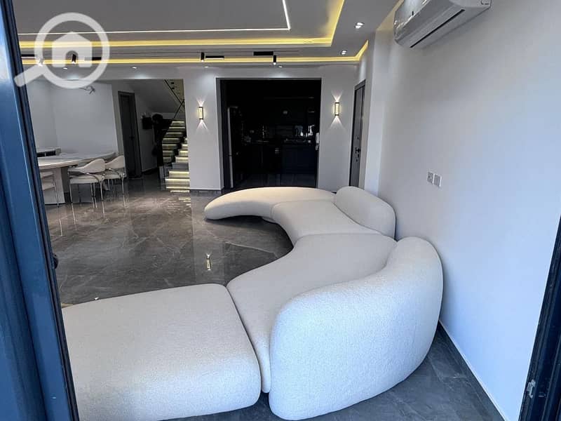 2 WhatsApp Image 2025-11-06 at 12.52. 22 PM (2). jpeg