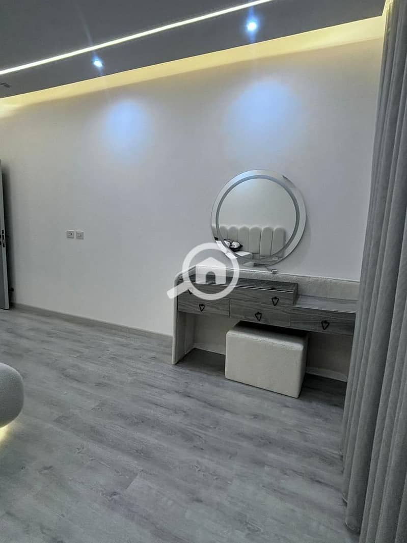 10 WhatsApp Image 2025-11-06 at 12.52. 24 PM. jpeg