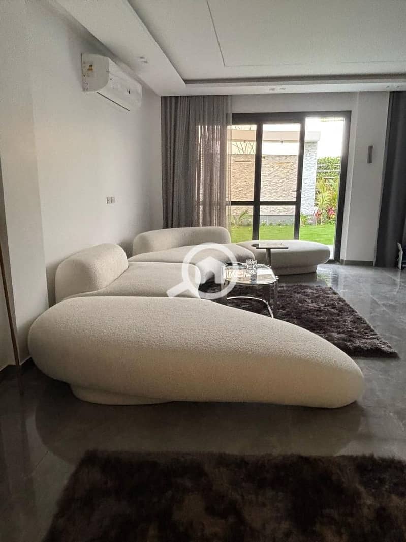 25 WhatsApp Image 2025-11-06 at 12.52. 29 PM. jpeg