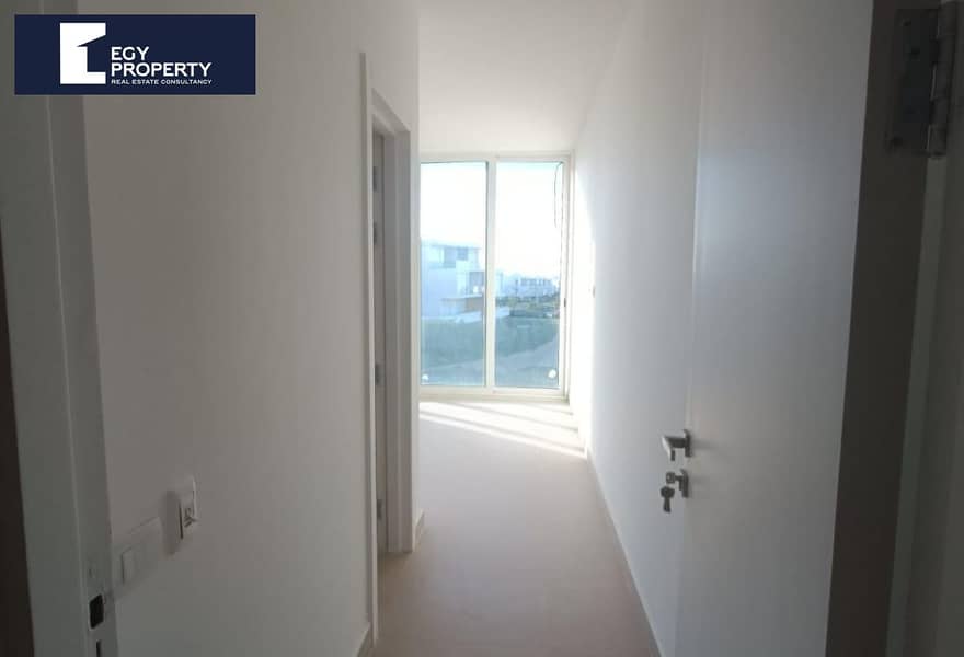 4 e9f53b48-a91f-47a8-a955-62e6c0909a62. jpg