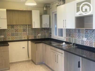 3 Bedroom Apartment for Sale in Sheikh Zayed, Giza - WhatsApp Image 2025-11-06 at 7.10. 39 PM (1). jpeg