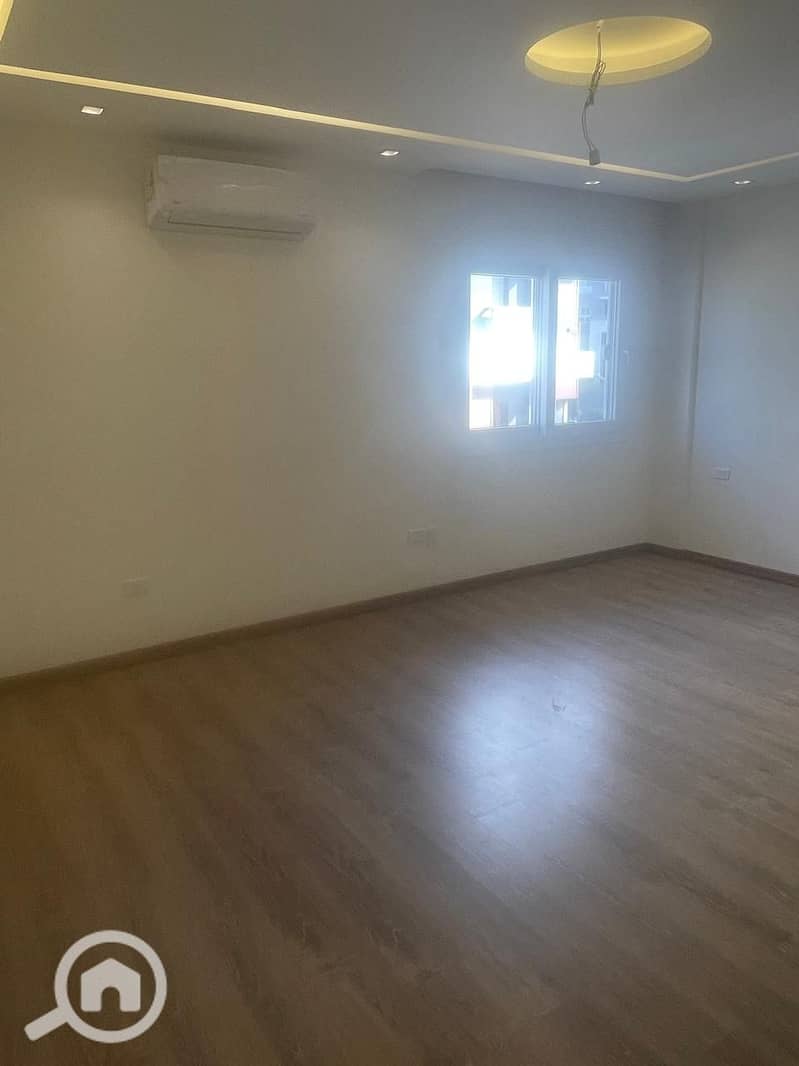 2 WhatsApp Image 2025-11-06 at 7.10. 45 PM. jpeg