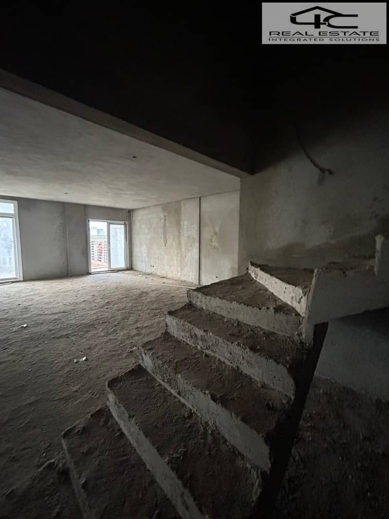 10 WhatsApp Image 2025-11-17 at 12.14. 27 PM. jpeg