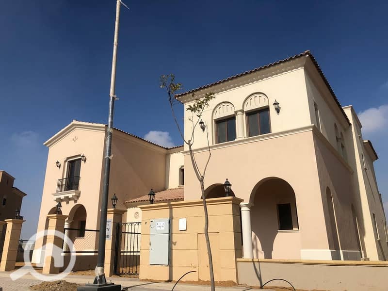 5 27b916a8-5efc-4828-a45d-d86681af5611. jpg