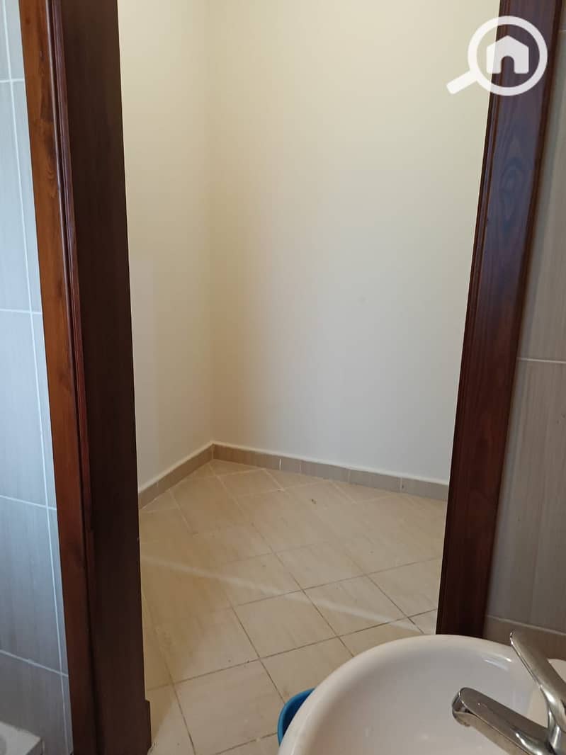 16 WhatsApp Image 2025-11-17 at 8.11. 30 PM. jpeg