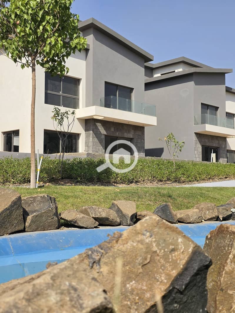 10 WhatsApp Image 2025-10-05 at 8.11. 32 PM. jpeg