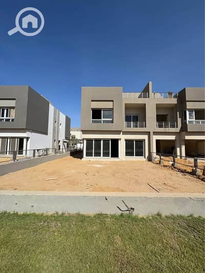 5 Bedroom Villa for Sale in Sheikh Zayed, Giza - 542432417_1531789434495814_599926510903573843_n. jpg 5 Bedroom Villa for Sale in Sheikh Zayed, Giza - 542432417_1531789434495814_599926510903573843_n. jpg