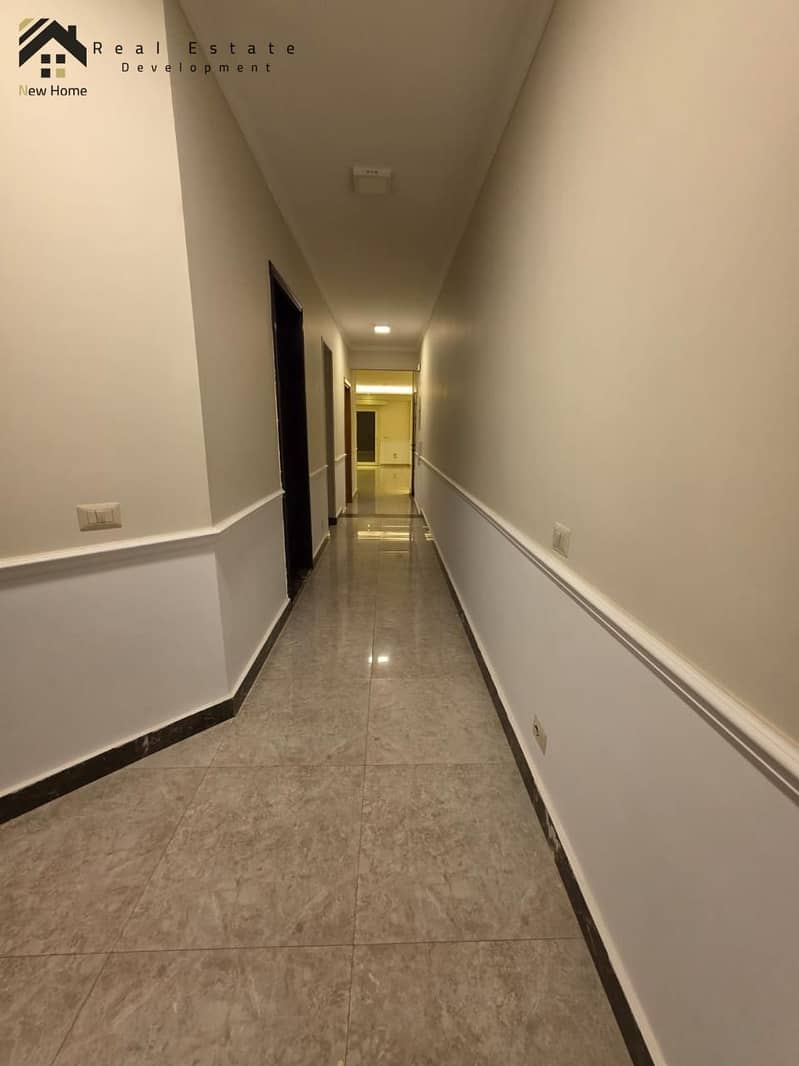 4 WhatsApp Image 2025-11-17 at 13.32. 22_70a62242. jpg