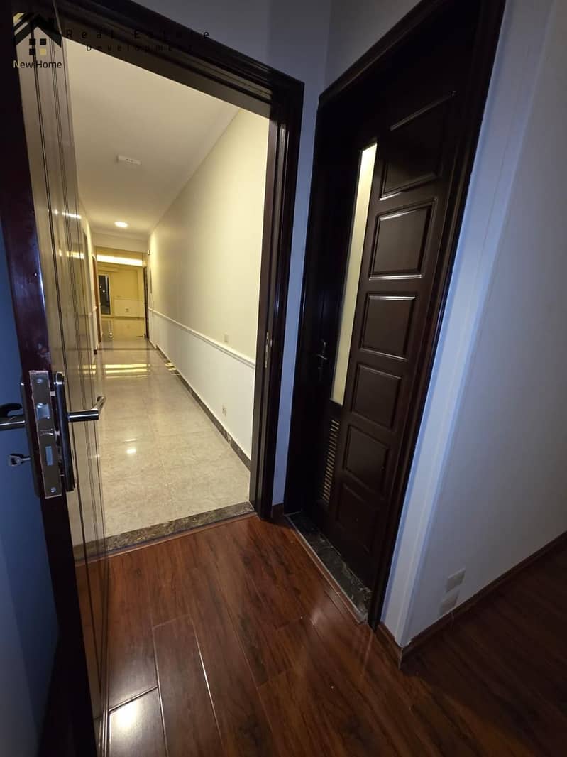 6 WhatsApp Image 2025-11-17 at 13.32. 23_4d3368f1. jpg