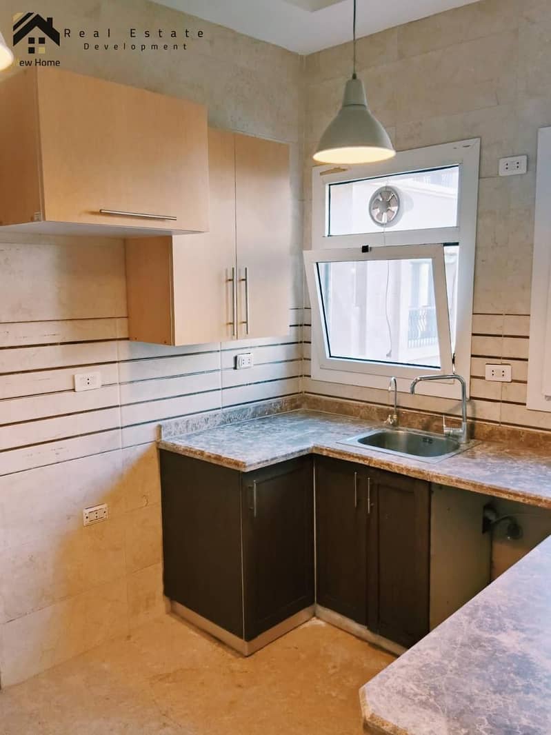 10 WhatsApp Image 2025-11-17 at 13.53. 08_73c2cfbd. jpg