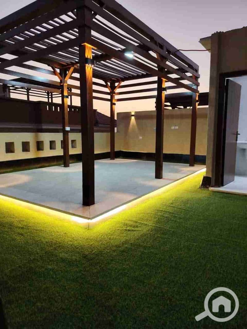 1000323772. jpg 1000323772. jpg