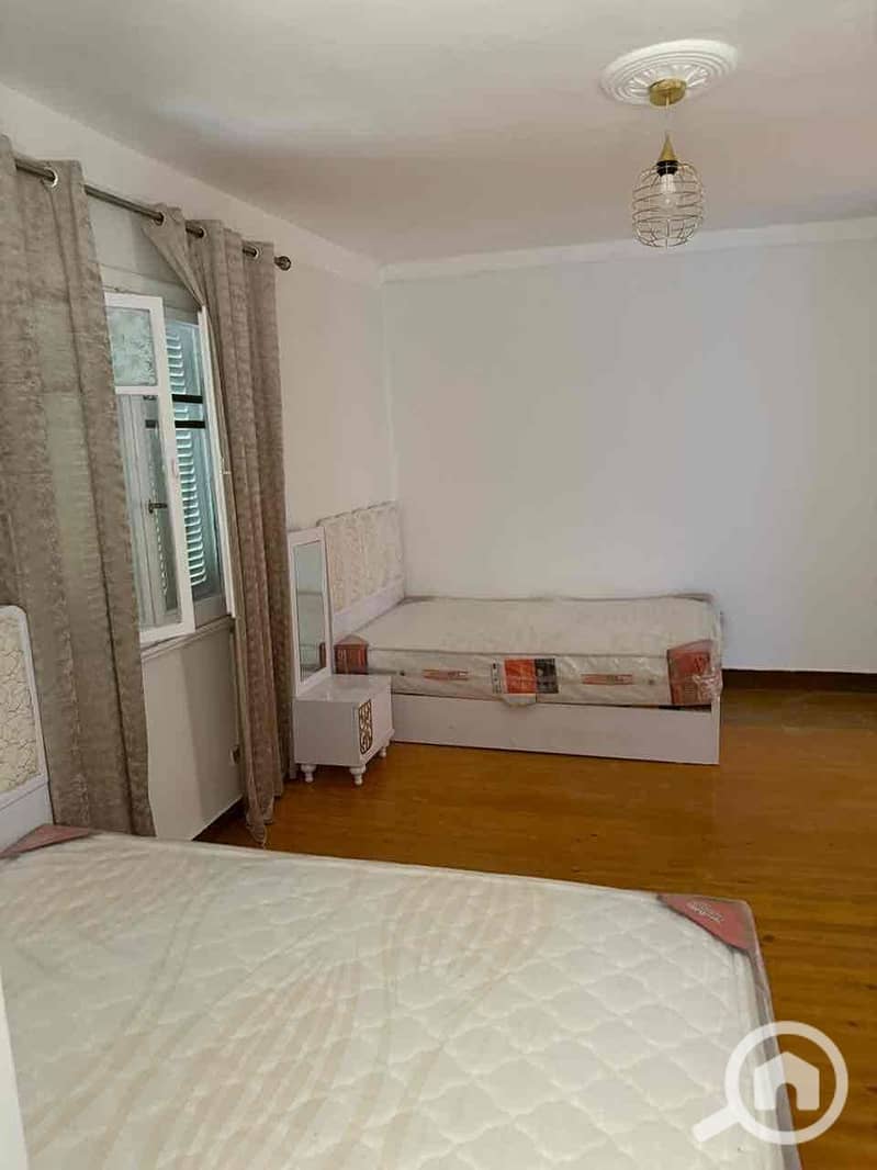 3 8d459092-0f10-464b-8b53-f69a9e80bd12. jpg