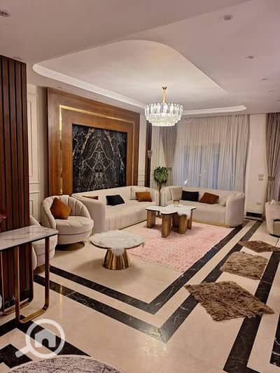 تاون هاوس 4 غرف نوم للبيع في 6 أكتوبر، الجيزة - 484345486_122114460776740006_216764425282199903_n. jpg تاون هاوس 4 غرف نوم للبيع في 6 أكتوبر، الجيزة - 484345486_122114460776740006_216764425282199903_n. jpg