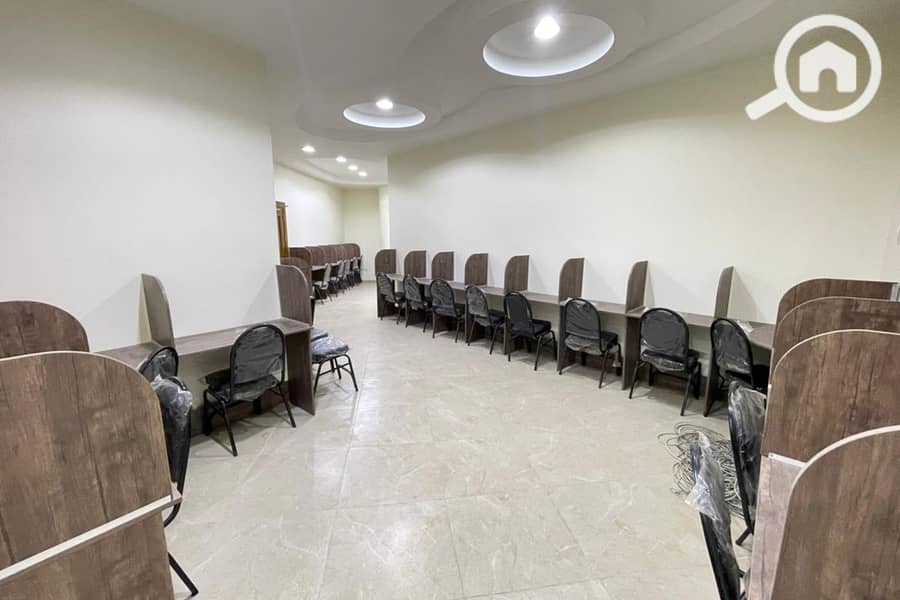 8 Untitled-1_0012_WhatsApp Image 2025-11-17 at 4.42. 28 PM (1). jpg