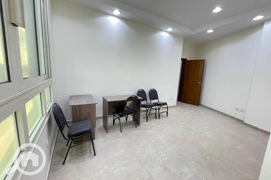 10 Untitled-1_0014_WhatsApp Image 2025-11-17 at 4.42. 25 PM. jpg