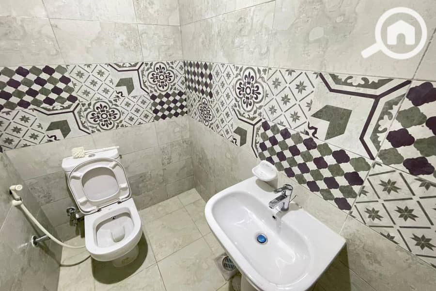 18 Untitled-1_0002_WhatsApp Image 2025-11-17 at 4.42. 44 PM. jpg