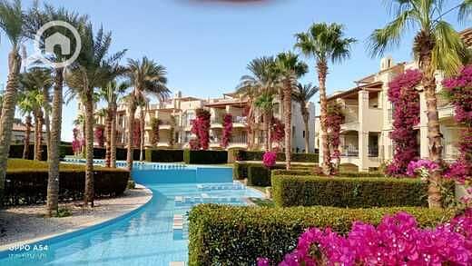 12 22013da3-c361-4314-9f18-b051b51e3970. jpg