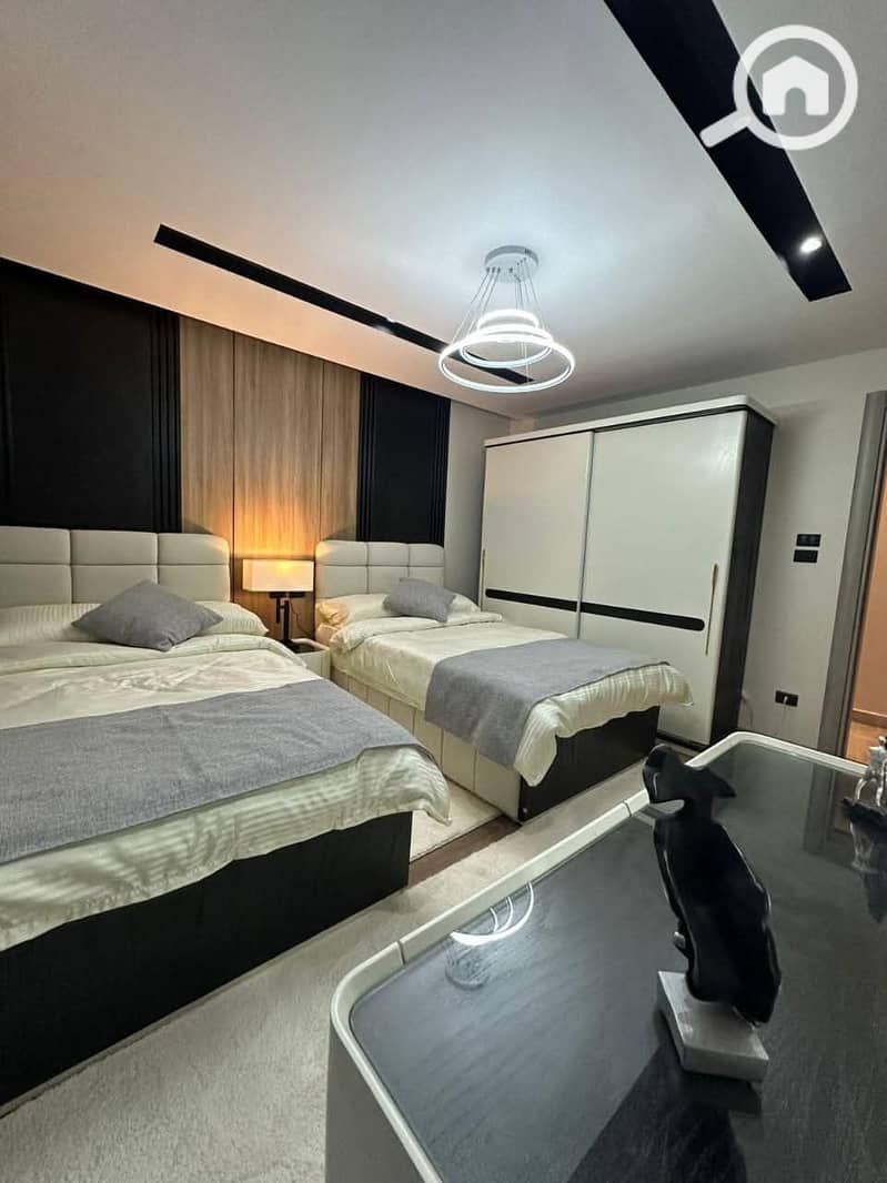 5 WhatsApp Image 2025-05-19 at 11.01. 39 PM (2). jpeg