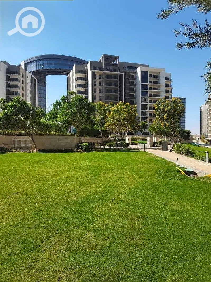 5 WhatsApp Image 2025-11-04 at 12.46. 08_e38210c0. jpg