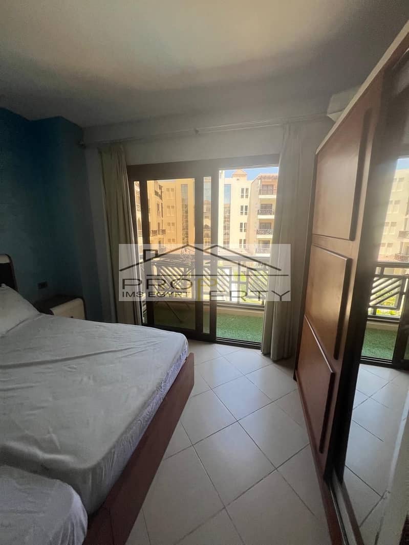 7 b89c5aeb-693b-4d62-af09-b70cab45e0a9. jpg