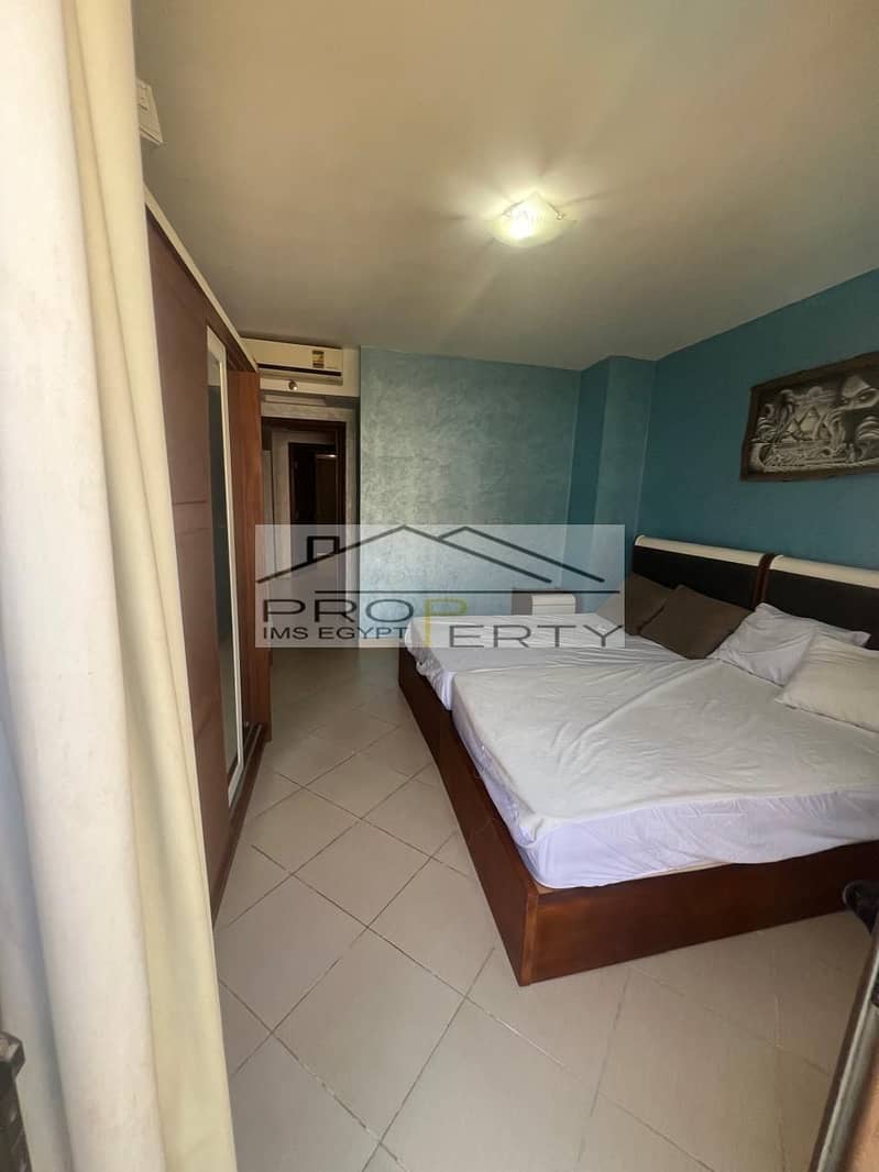 13 d271385c-aa78-4e60-9eea-590cfbc43fd7. jpg