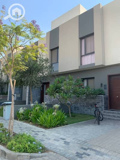 4 Bedroom Townhouse for Sale in Shorouk City, Cairo - photo_2022-08-20_23-39-06. jpg